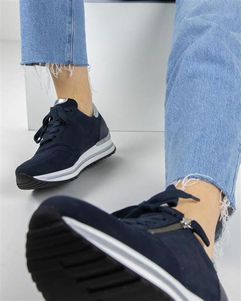 Blauwe sneakers voor dames online .